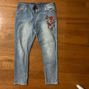 Alexander Jordan embroidered light washed skinny jean
